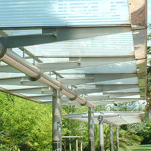 Abribus en métal - OUVRAGES D'ART - FRANCE INOX INDUSTRIE - en verre