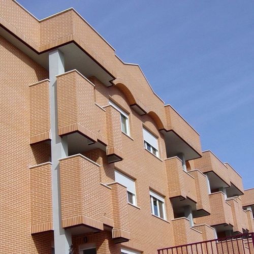 Brique pour façade - Alcántara - La Paloma Cerámicas - creuse / lisse / rouge