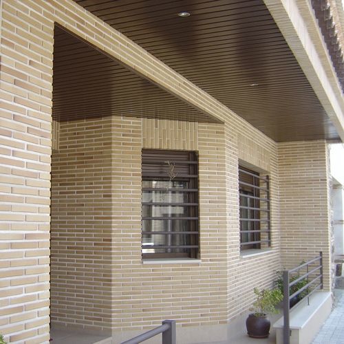Brique pour façade - RUSTIC LEVANTE - La Paloma Cerámicas - creuse / ocre