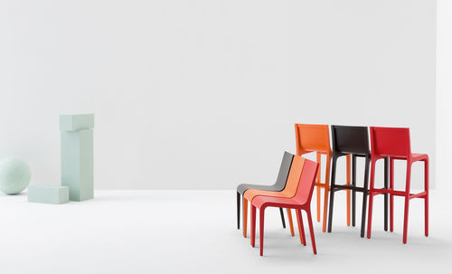 Chaise de bar contemporaine - FOGLIA - Billiani - d'intérieur / en chêne / en bois laqué