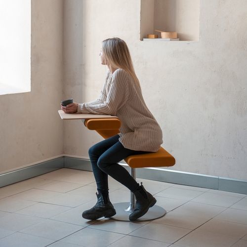 Ensemble table et chaises contemporain - INNOVATION C - Blå Station - d'intérieur / en acier / en tissu