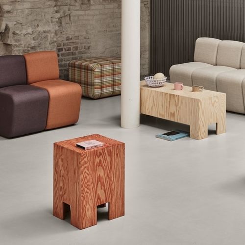 Tabouret contemporain - PLYBORD - Blå Station - en contreplaqué / en pin / avec piètement en bois laqué