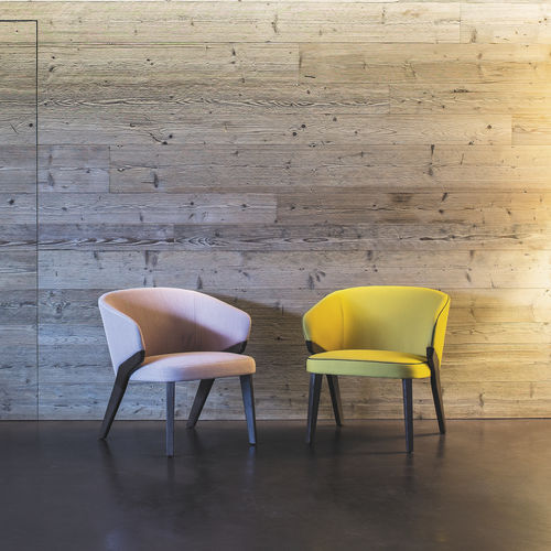 Fauteuil contemporain - COLLECTION NORA - Bross Italia - en cuir / en tissu / en frêne