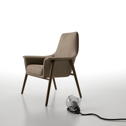 Fauteuil design scandinave - DAFNE - Dall'Agnese - en cuir / en simili cuir / en tissu
