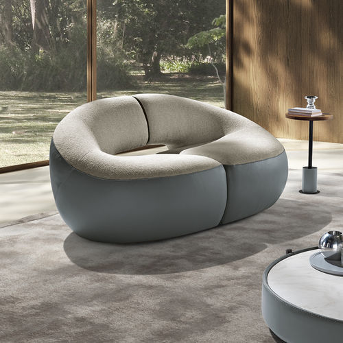 Fauteuil contemporain - Abbracci - maxdivani - en tissu / en cuir / en fer