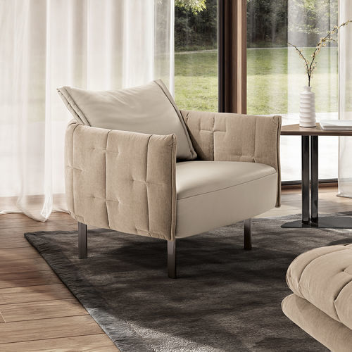 Fauteuil contemporain - Muzzle - maxdivani - en velours / en cuir / en bois
