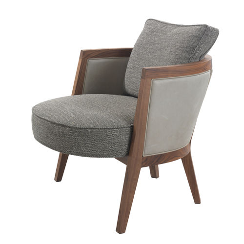 Fauteuil contemporain - COCOON - Pacini & Cappellini - en tissu / en cuir / en noyer
