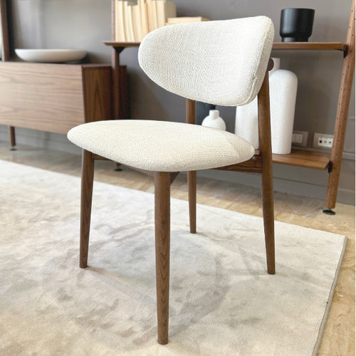 Chaise contemporaine - CAMILLA - Pacini & Cappellini - en tissu / en cuir / avec piètement en frêne