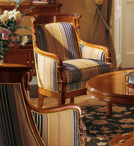 Fauteuil de style Empire - 159 - Colombo Mobili - en cerisier / à oreilles