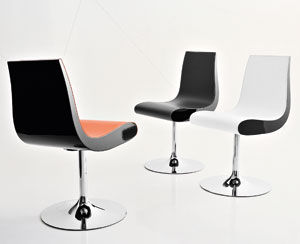 Chaise contemporaine - FUTURA - Compar - en cuir / piètement central / pivotante