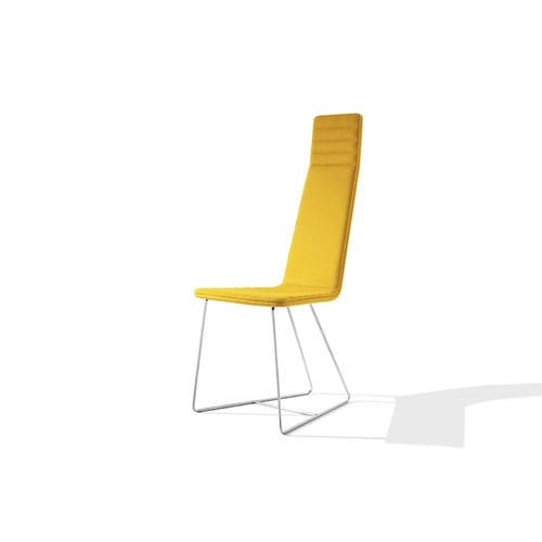 Chaise visiteur contemporaine - LA FLACA - Concepta - d'intérieur / en tissu / en hêtre