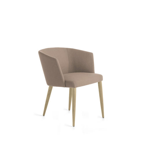 Chaise contemporaine - Axel  - Crassevig - d'intérieur / en tissu / en contreplaqué moulé