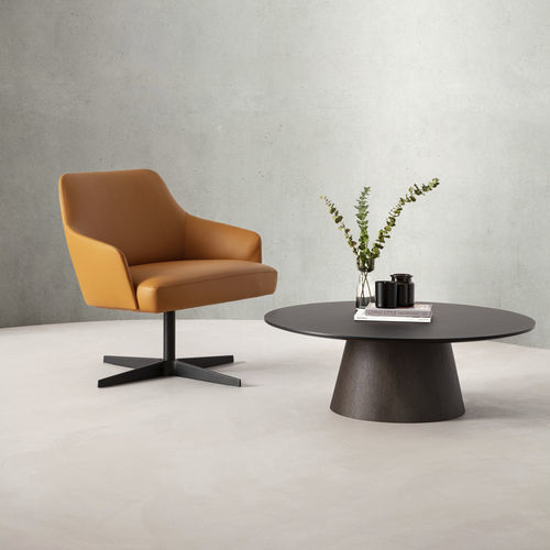Chaise contemporaine - Axel - Crassevig - d'intérieur / en tissu / avec piètement en fonte d'aluminium