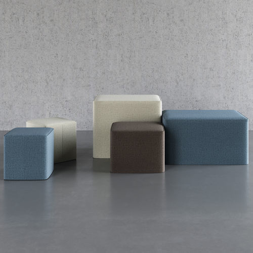 Pouf contemporain - PORTER - Doimo Salotti - en tissu / en cuir / carré