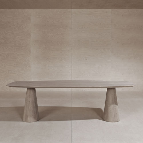 Table contemporaine - KONO  - Emmemobili - en chêne / en contreplaqué / rectangulaire