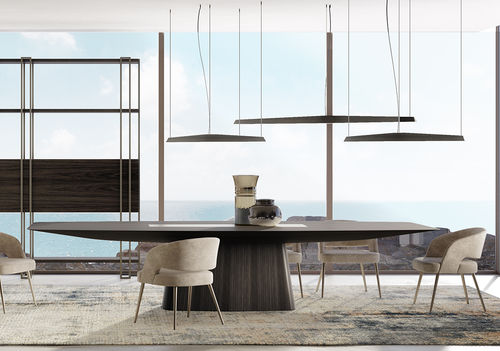 Table contemporaine - EVAN - Emmemobili - en placage de bois / en bois laqué / avec piètement en bois laqué