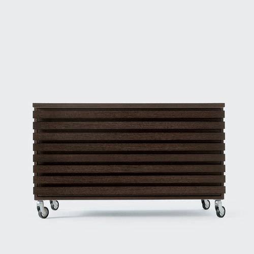 Commode contemporaine - VENEZIA - Emmemobili - en bois / à roulettes / non spécifié