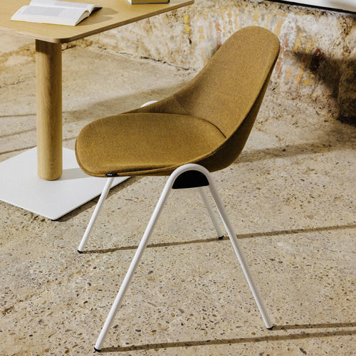 Chaise contemporaine - Mate C - Enea - d'extérieur / d'intérieur / en tissu