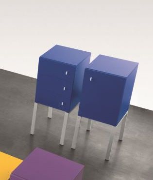 Commode sur pieds hauts - Erba Mobili di Erba Giulio e Alessandro - contemporaine / en bois laqué / pour enfant