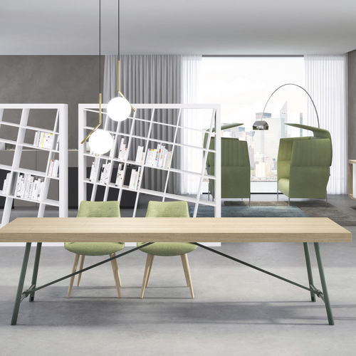 Table à manger contemporaine - PLOMBIER - ESTEL - en chêne / en placage de bois / avec piètement en métal