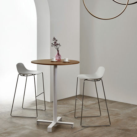 Tabouret de bar contemporain - SHELL - ESTEL - en polypropylène / avec piètement en métal / luge