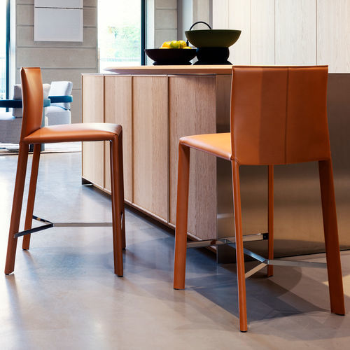 Chaise de bar contemporaine - Blyn B - Frag - d'intérieur / en cuir / avec piètement en cuir