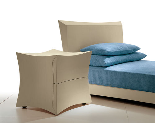Table de chevet contemporaine - CONDAO 2114 - Fratelli Boffi - en bois / avec piètement en bois / carrée