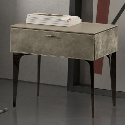 Table de chevet contemporaine - K07 - Gamma Arredamenti International - en bois / en verre fumé / en acier inoxydable