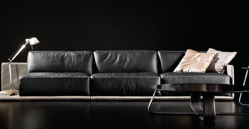 Canapé modulable - BORDER - Gamma Arredamenti International - contemporain / en cuir / marron