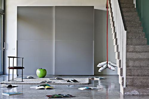 Armoire contemporaine - HERON - Giellesse di Galli Luigi eAlessandro e C. - en bois / en bois laqué brillant / à porte coulissante
