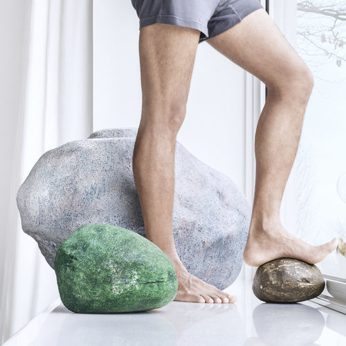 Pouf design original - SASSI - Gufram - en polyuréthane / gris / vert