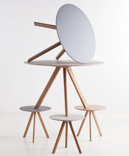 Table contemporaine - CPH20 - Hay a/s - en chêne / en linoléum / ronde