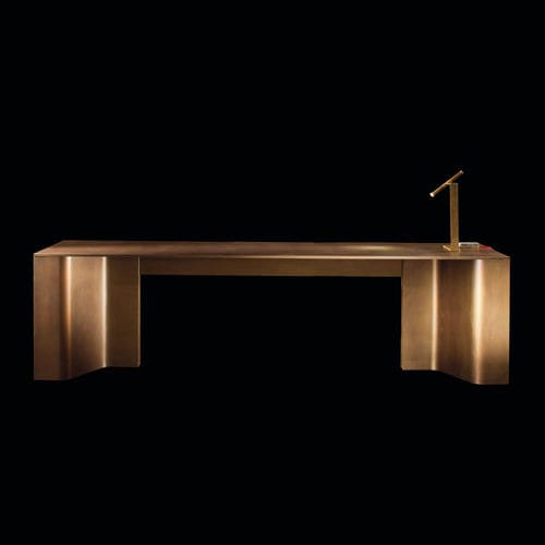 Bureau contemporain - TIME - Henge - en bois massif / en laiton / piétement en panneaux
