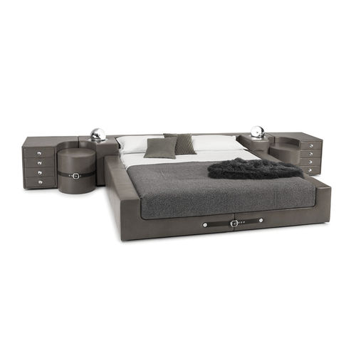 Lit double - TUCROMA - i4 MARIANI - vintage / tapissé / avec tables de chevet