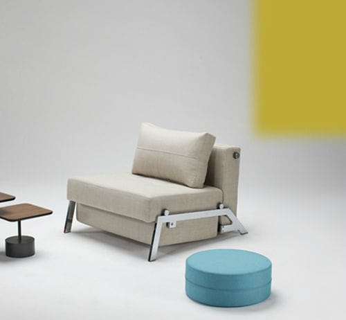 Chauffeuse contemporaine - CUBED 90 - Innovation Randers a/s - en tissu / en bois / en aluminium