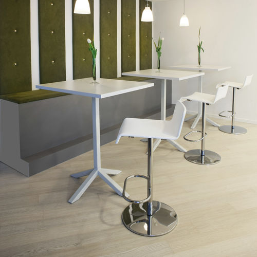 Table mange-debout contemporaine - FUNK - Lammhults Möbel AB - en mélaminé / avec piètement en aluminium / avec piètement en acier thermolaqué