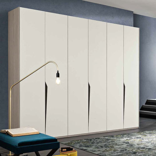 Armoire contemporaine - GRACE2 - M.C.S. - en bois laqué / à portes battantes