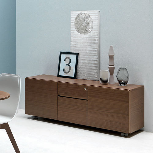 Buffet contemporain - SERVICE UNIT - Martex - en noyer / à roulettes