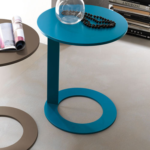 Table d'appoint contemporaine - Martex - en verre / en verre laqué / ronde