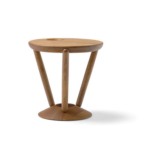 Table d'appoint contemporaine - PIPAIO - Mattiazzi - en hêtre / avec piètement en bois / ronde