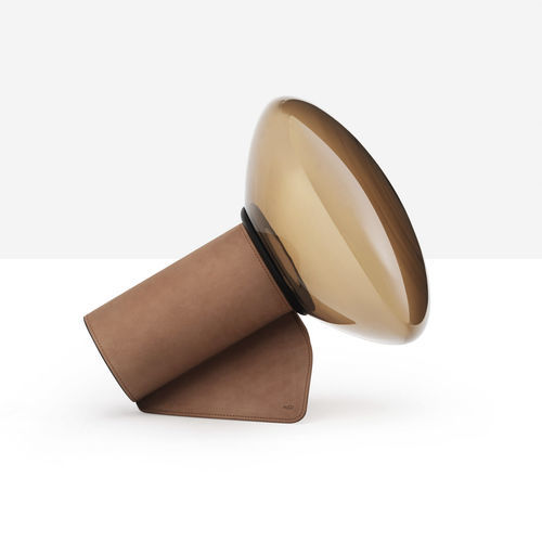 Lampe sur pied - Mug XL - MIDJ - en verre fumé / en cuir / design original