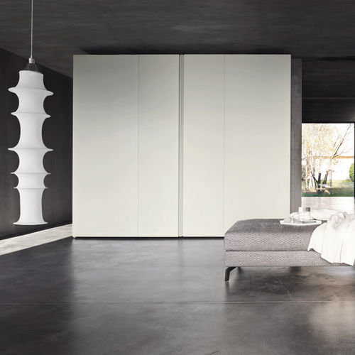 Armoire contemporaine - SINTESI - SANGIACOMO - en placage de bois / en bois laqué mat / en verre laqué