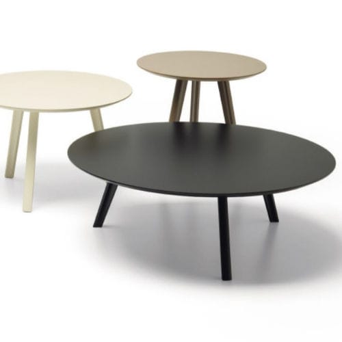 Table basse contemporaine - Trio - SANGIACOMO - en bois laqué mat / avec piètement en hêtre / ronde