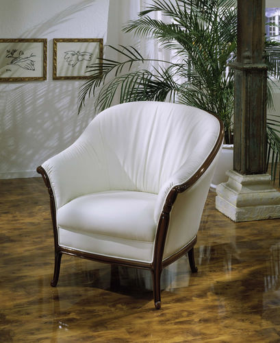 Fauteuil classique - PRETORIO - Nieri - en cuir / en bois / professionnel
