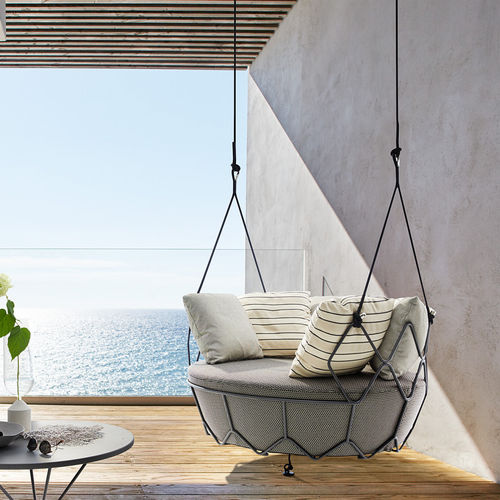 Chaise suspendue contemporaine - GRAVITY - Roberti Rattan - d'extérieur / d'intérieur / en tissu