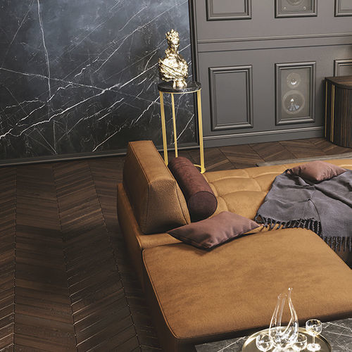 Table d'appoint contemporaine - Uniqo - Scandal Home Couture - en marbre / avec piètement en métal / ronde