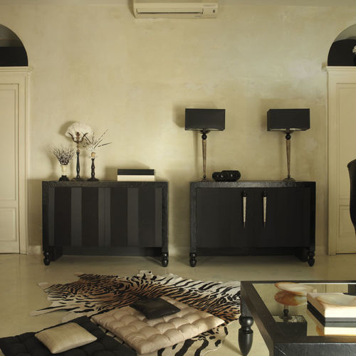 Buffet contemporain - SINUOSA - Scandal Home Couture - en bois / en cuir / en tissu