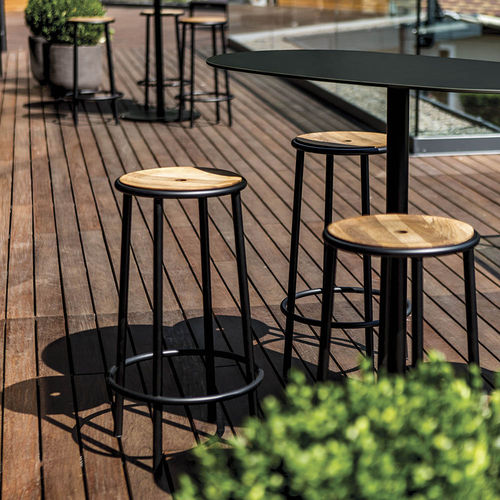 Tabouret de bar contemporain - SHIRE - Schoenhuber Franchi - en bois / avec piètement en métal / 4 pieds