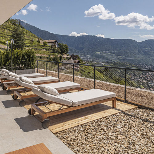 Bain de soleil contemporain - JAVA - Schoenhuber Franchi - en tissu / en iroko / dossier ajustable