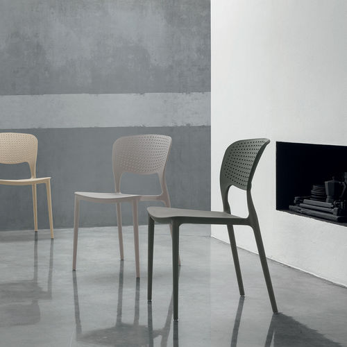 Chaise contemporaine - TOLEDO - Target Point - d'intérieur / en polypropylène / avec piètement en polypropylène